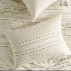 ANTHROPOLOGIE KOSELIG WOVEN PAIR OF STANDARD PILLOW SHAMS CREAM TAUPE & GOLD